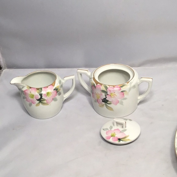 NORITAKE AZALEA 2 PIECES COFFEE ESSENTIALS COVERED SUGAR & CREAMER - Picture 2 of 2